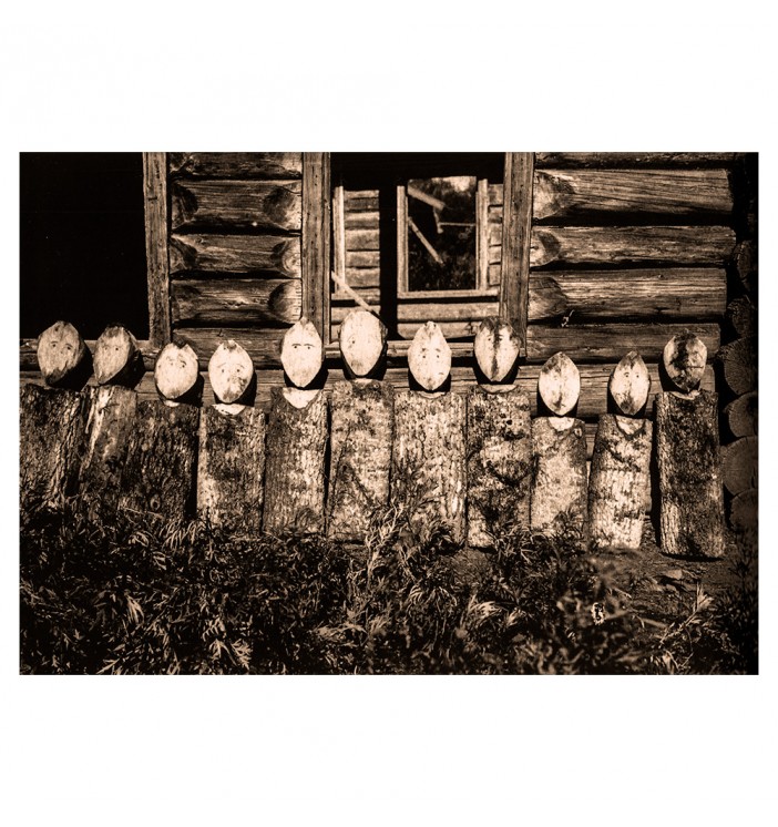 Mugde - wooden figures of the dead among the Nanai people.